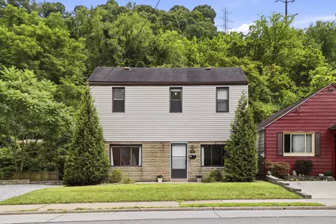 983 Becks Run Rd #810, Pittsburgh, PA 15210