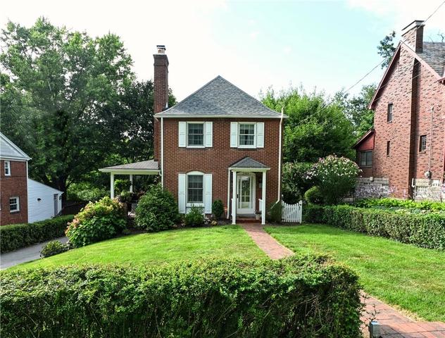 2404 Morrow Pl, Bethel Park, PA 15102
