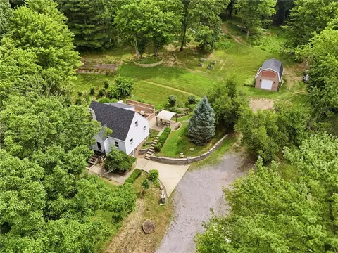 View/Area - 809 Franklin Rd, Mars, PA 16046 photo 1 of 5