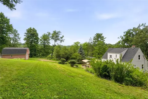 Exterior - 809 Franklin Rd, Mars, PA 16046 photo 11 of 11