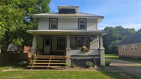 75 Sherrard Ave, Greenville, PA 16125