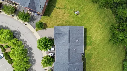 View/Area - 805 Pointe View Dr, Mars, PA 16046 photo 1 of 3