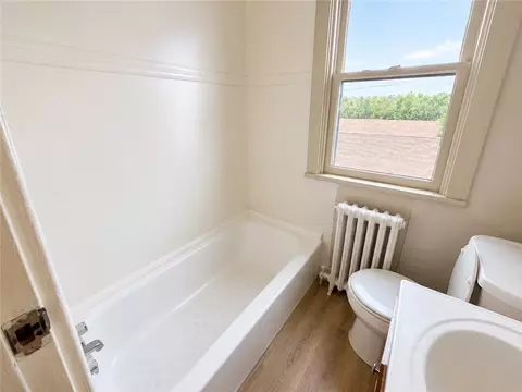 564 3rd St, Clairton, PA 15025 photo 12