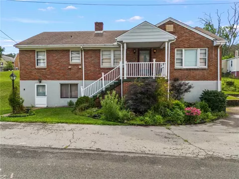 305 Glenn Ave, Canonsburg, PA 15317
