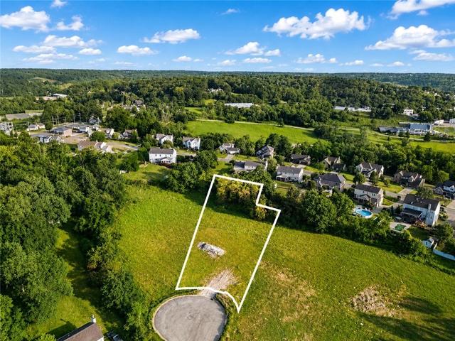 2216 Watchfield Dr, South Park, PA 15129