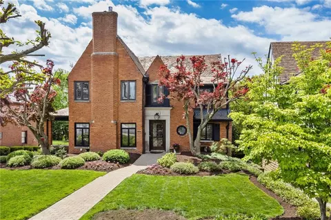 1224 Squirrel Hill Ave, Pittsburgh, PA 15217