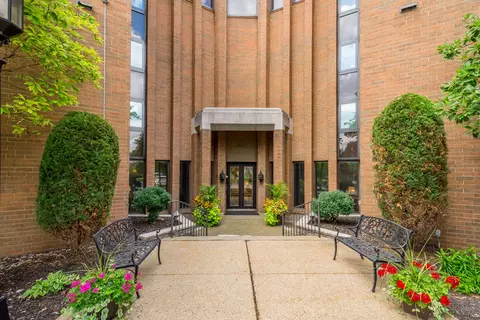 900 Washington #103, Pittsburgh, PA 15228