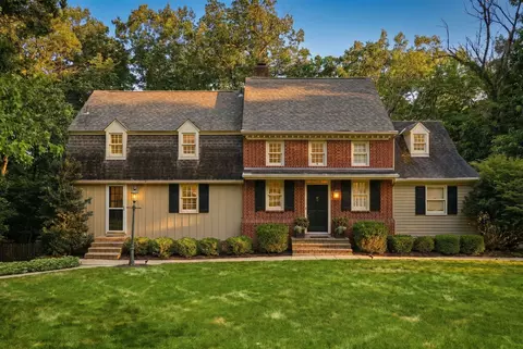 104 Witherow, Sewickley, PA 15143
