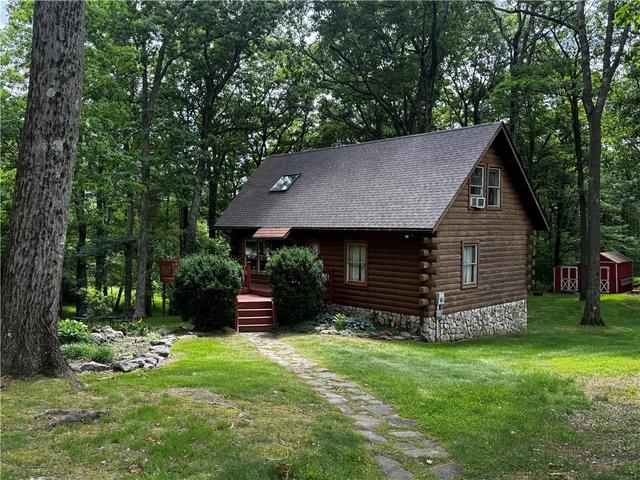 215 Jumonville Rd, Hopwood, PA 15445