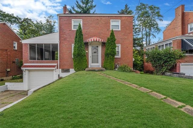 2808 Castleview Dr, Pittsburgh, PA 15227