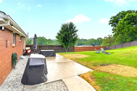 Exterior - 12 Corbett Ave, Irwin, PA 15642 photo 4 of 5
