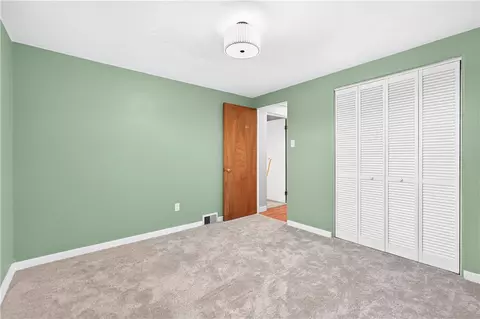 Bedroom - 12 Corbett Ave, Irwin, PA 15642 photo 3 of 9