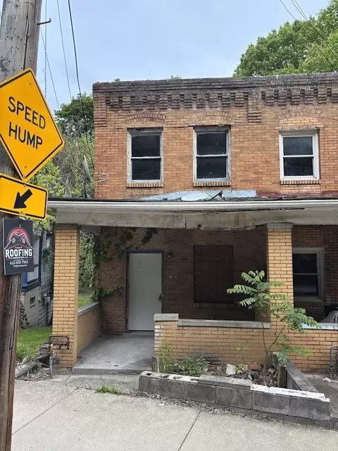 1101 Woods Run Ave, Pittsburgh, PA 15212