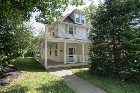 360 California Ave, Oakmont, PA 15139
