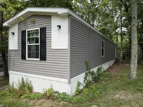 2 Via Milano, Smock, PA 15480