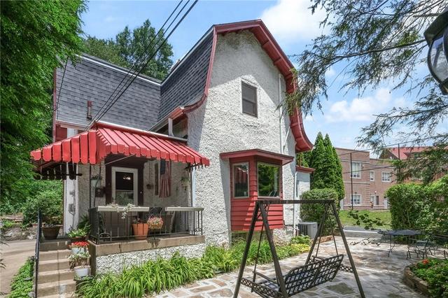 6349 Phillips, Pittsburgh, PA 15217