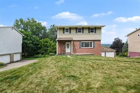 917 5th St, Baden, PA 15005