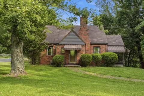 408 Vineyard, Gibsonia, PA 15044