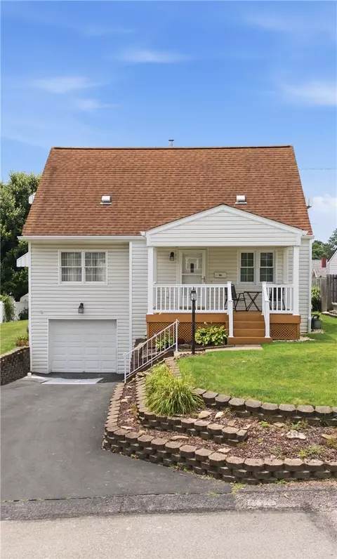 508 Arizona Dr, New Kensington, PA 15068