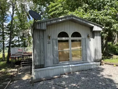 25 Via Roma, Smock, PA 15480
