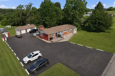 168 Van Meter Rd, Belle Vernon, PA 15012
