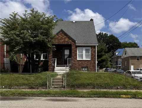 745 Anderson St, New Kensington, PA 15068