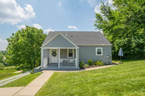 3122 Southern Dr, South Park, PA 15129