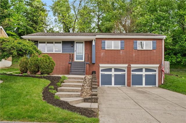 420 Macbeth Dr, Pittsburgh, PA 15235