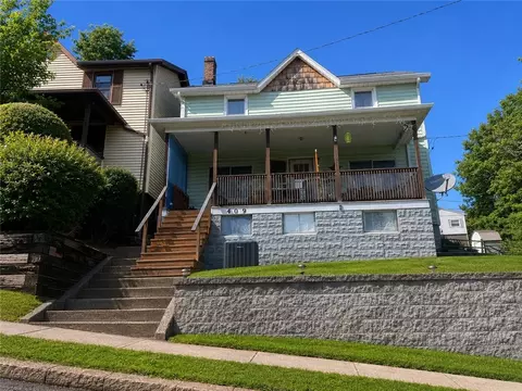 409 Penn Ave, Leechburg, PA 15656