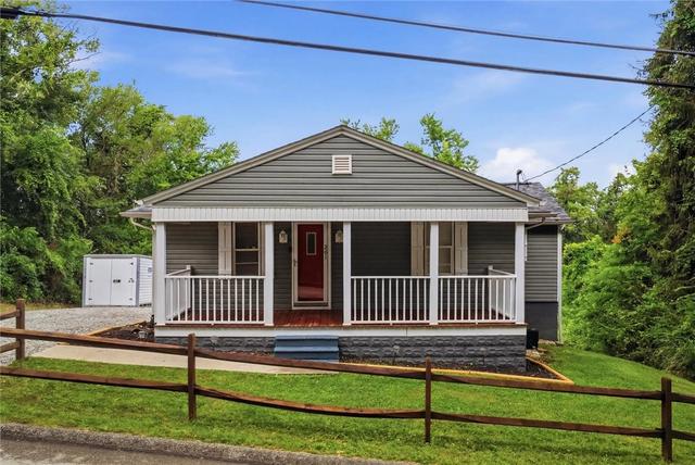 201 Republic Rd, Republic, PA 15475