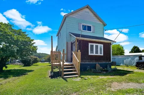 515 Green St, Saltsburg, PA 15681