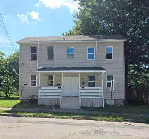 408 Pine St, New Castle, PA 16101