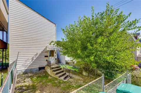 516 Mary St, Pittsburgh, PA 15209