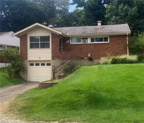 133 Windsor Dr, Pittsburgh, PA 15235