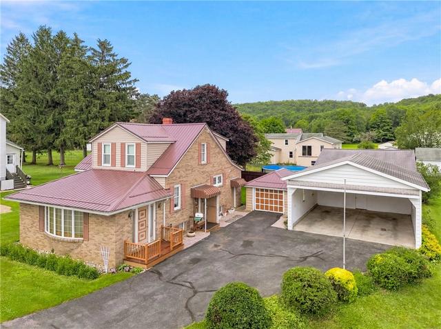 280 Center St, Central City, PA 15926