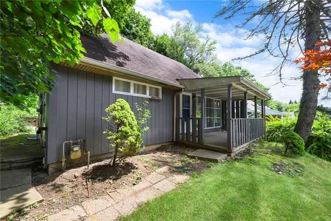 753 Jefferson Rd, Pittsburgh, PA 15235