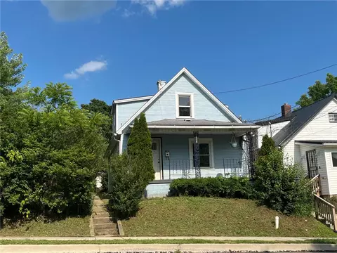 255 Hamilton Ave, Farrell, PA 16121 photo 2