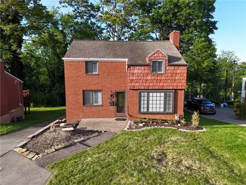 5113 Azalea Dr, Pittsburgh, PA 15236