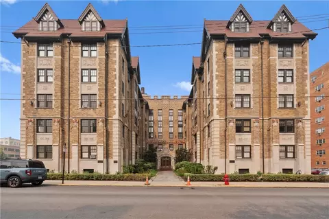 166 N Dithridge St #5B, Pittsburgh, PA 15213
