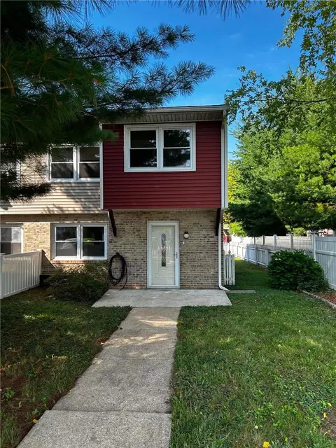 138 Buchannan St, Chambersburg, PA 17201