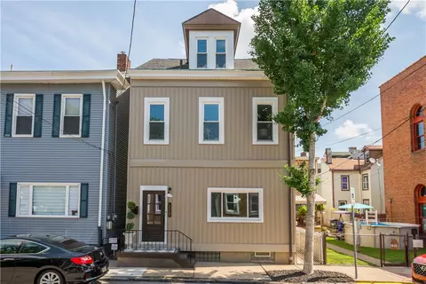 1512 Froman St, Pittsburgh, PA 15212