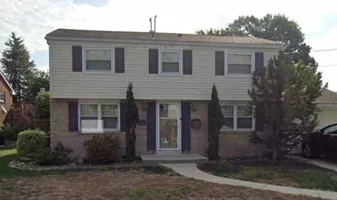516 Macbeth Dr, Pittsburgh, PA 15235