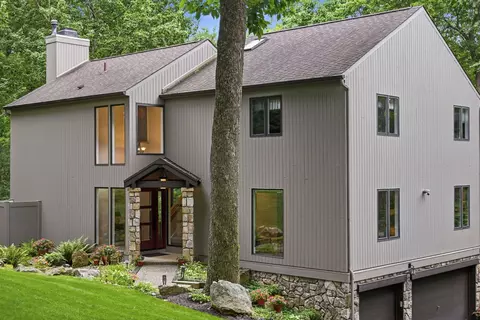313 Bridge Brook Ln, Wexford, PA 15090