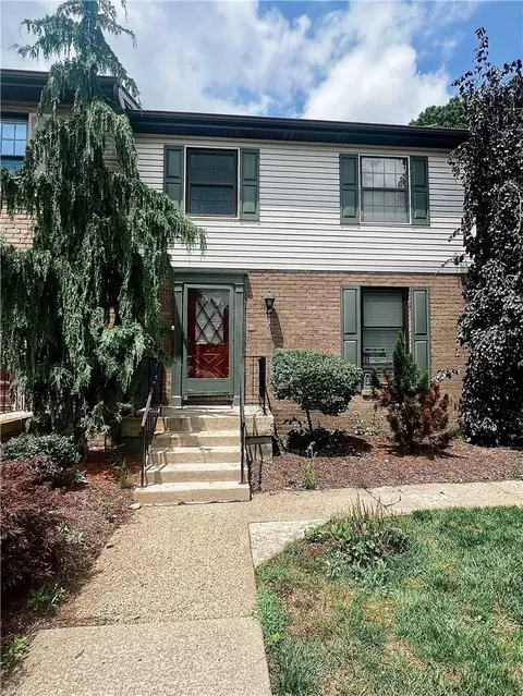 204 Rainprint Ln, Murrysville, PA 15668