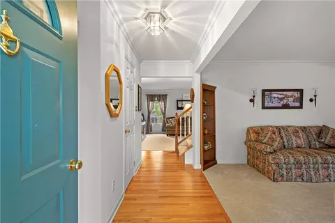 Entry Way - 213 Walnut, Eighty Four, PA 15330 photo 2 of 2