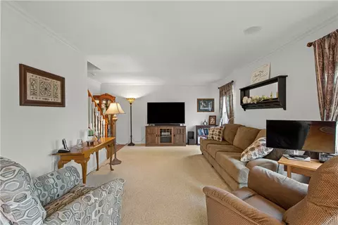 Living - 213 Walnut, Eighty Four, PA 15330 photo 1 of 2