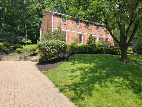 121 Berwyn Rd, Pittsburgh, PA 15237