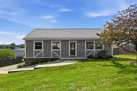 390 Gemini Dr, Freedom, PA 15042