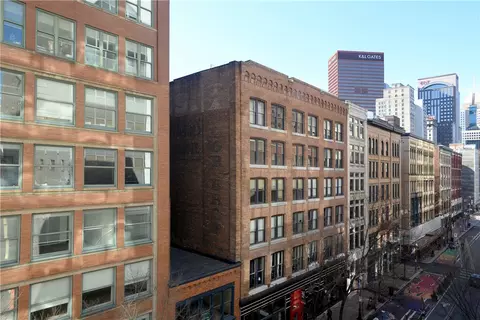 941 Penn Ave #401, Pittsburgh, PA 15222