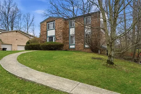 9917 E Moccasin Trl, Wexford, PA 15090
